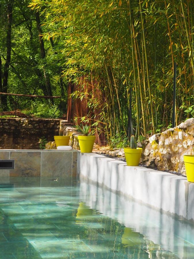Moulin Bas, Pres De La Riviere Bed & Breakfast Carnac-Rouffiac ภายนอก รูปภาพ